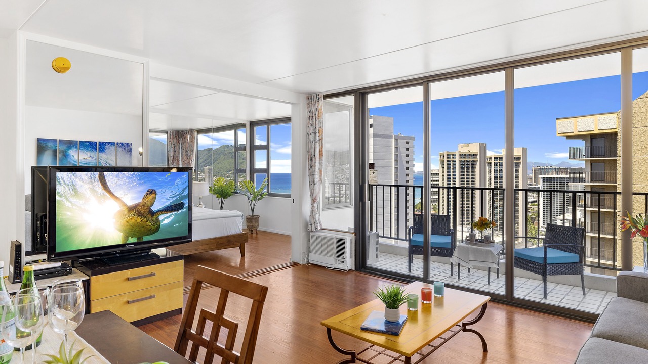 Photo of Bedroom in Diamond Head - Kapahulu - St. Louis
