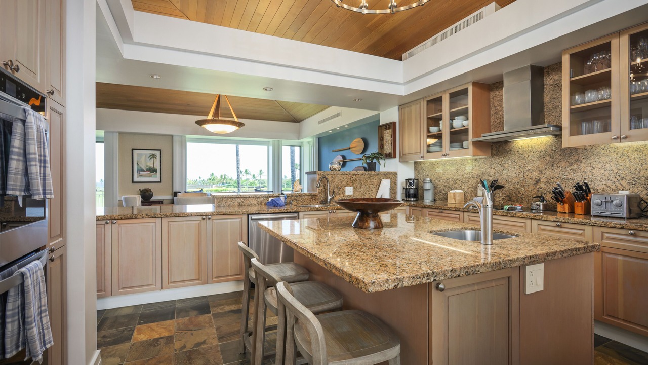 Photo of Kitchen in Kaupulehu