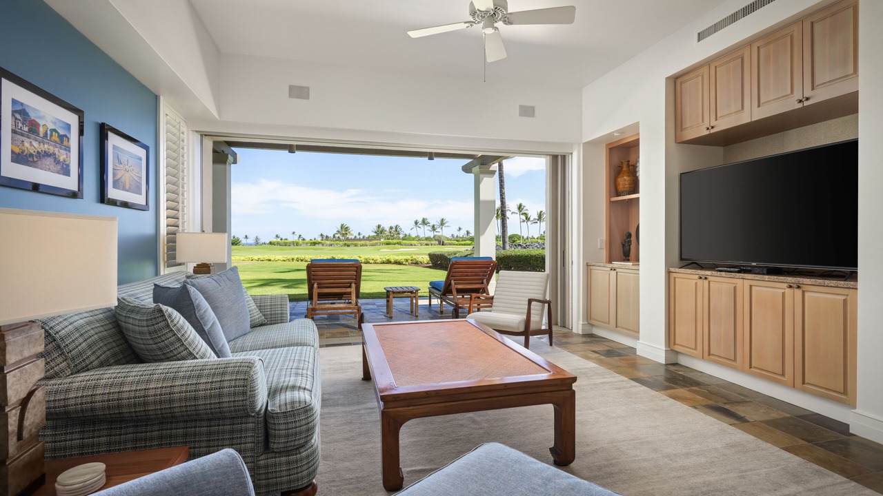 Photo of Livingroom in Kaupulehu