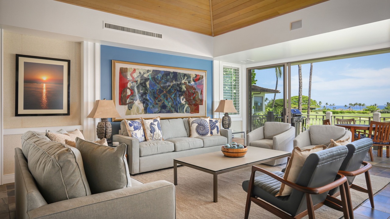 Photo of Livingroom in Kaupulehu