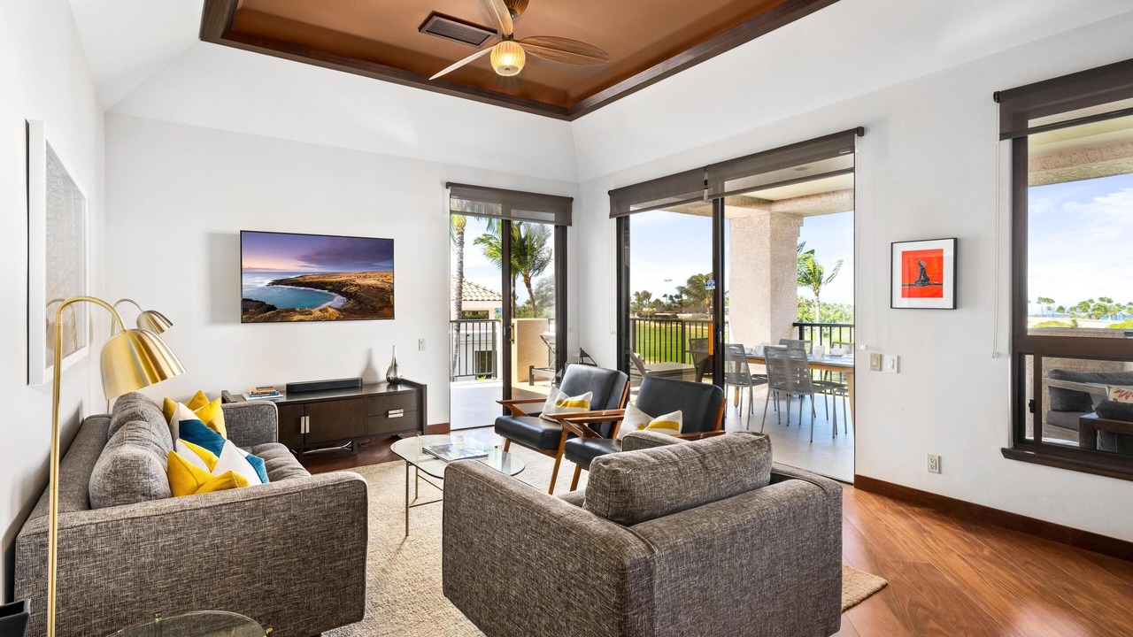 Photo of Livingroom in Waikoloa