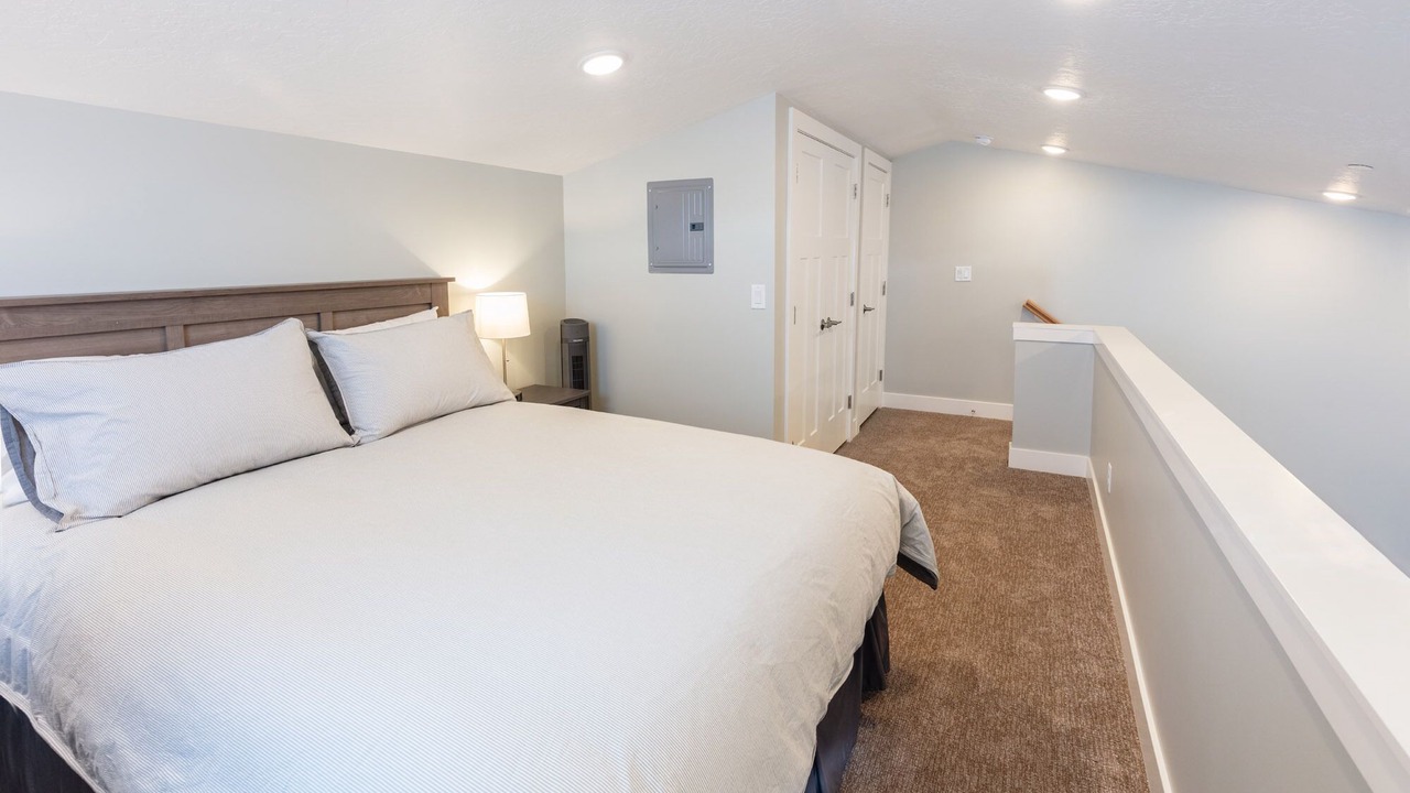 Photo of Bedroom in Cottonwood Heights