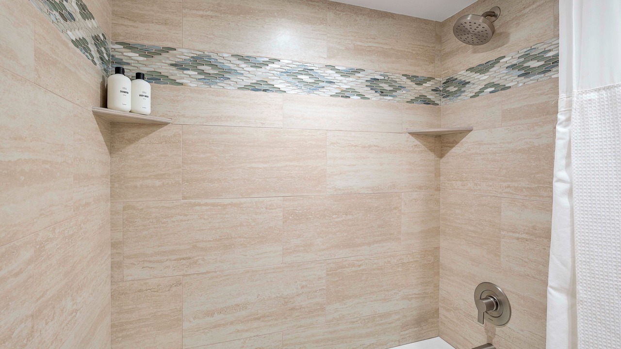 Photo of Bathroom in Historic Kailua Village