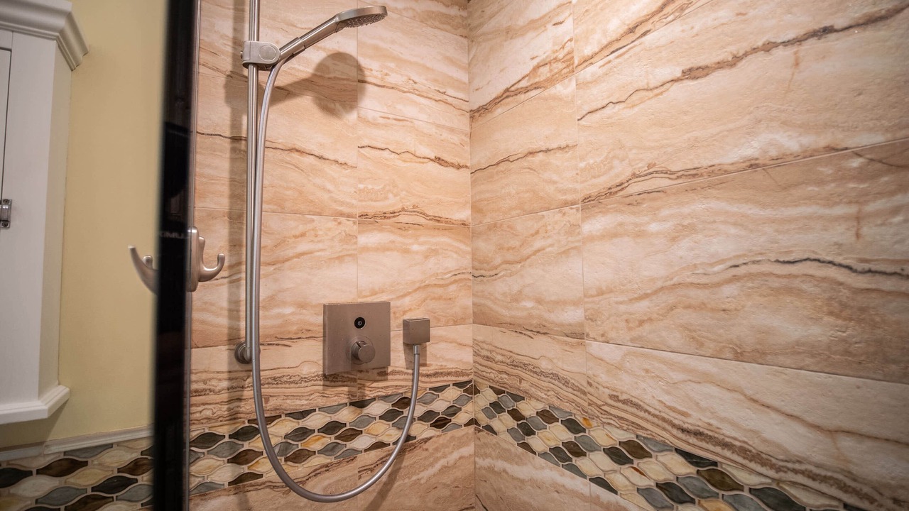 Photo of Bathroom in Kihei