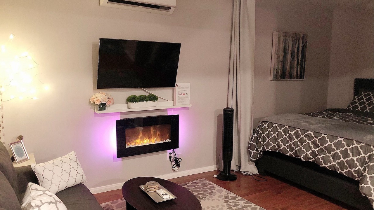 Photo of Livingroom in Sherman Oaks