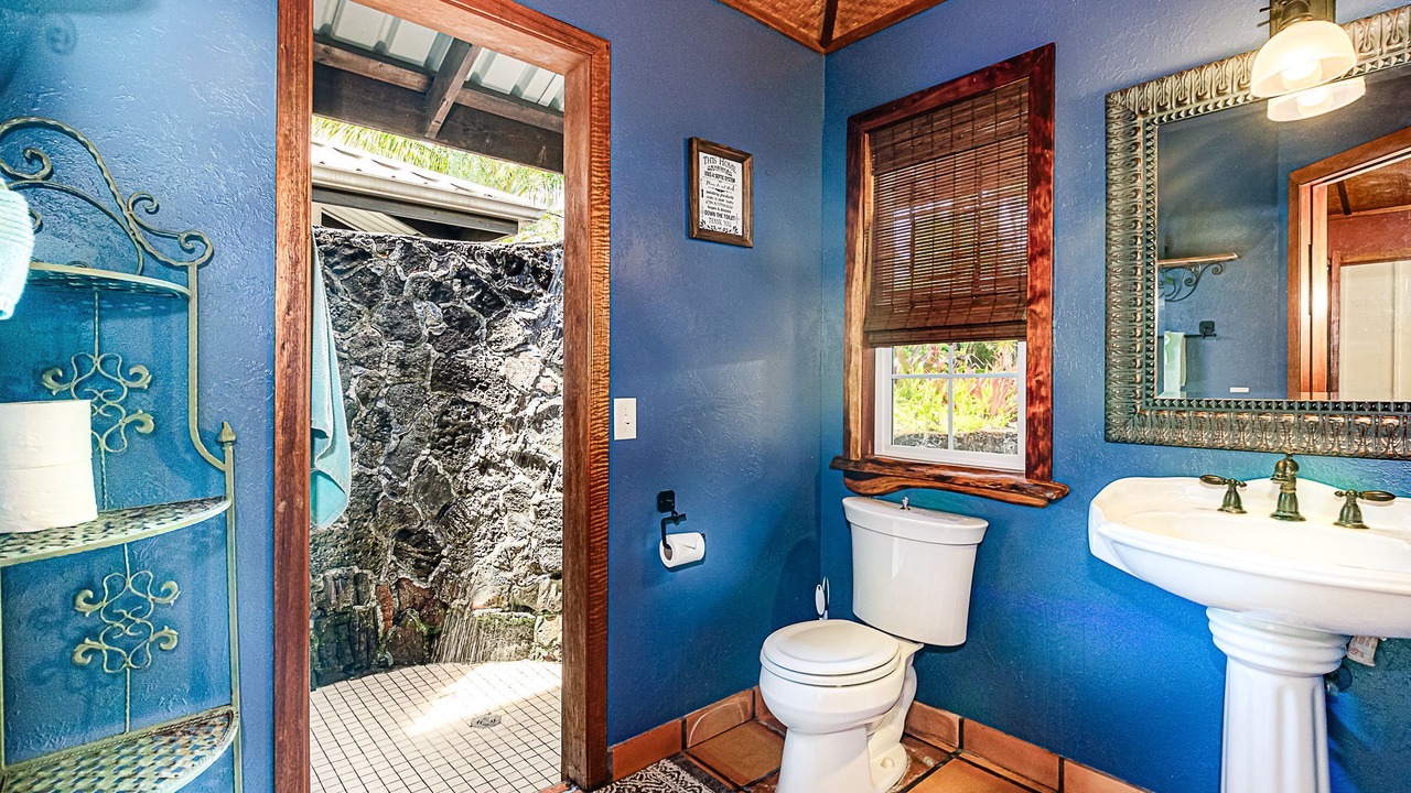 Photo of Bathroom in Keaau