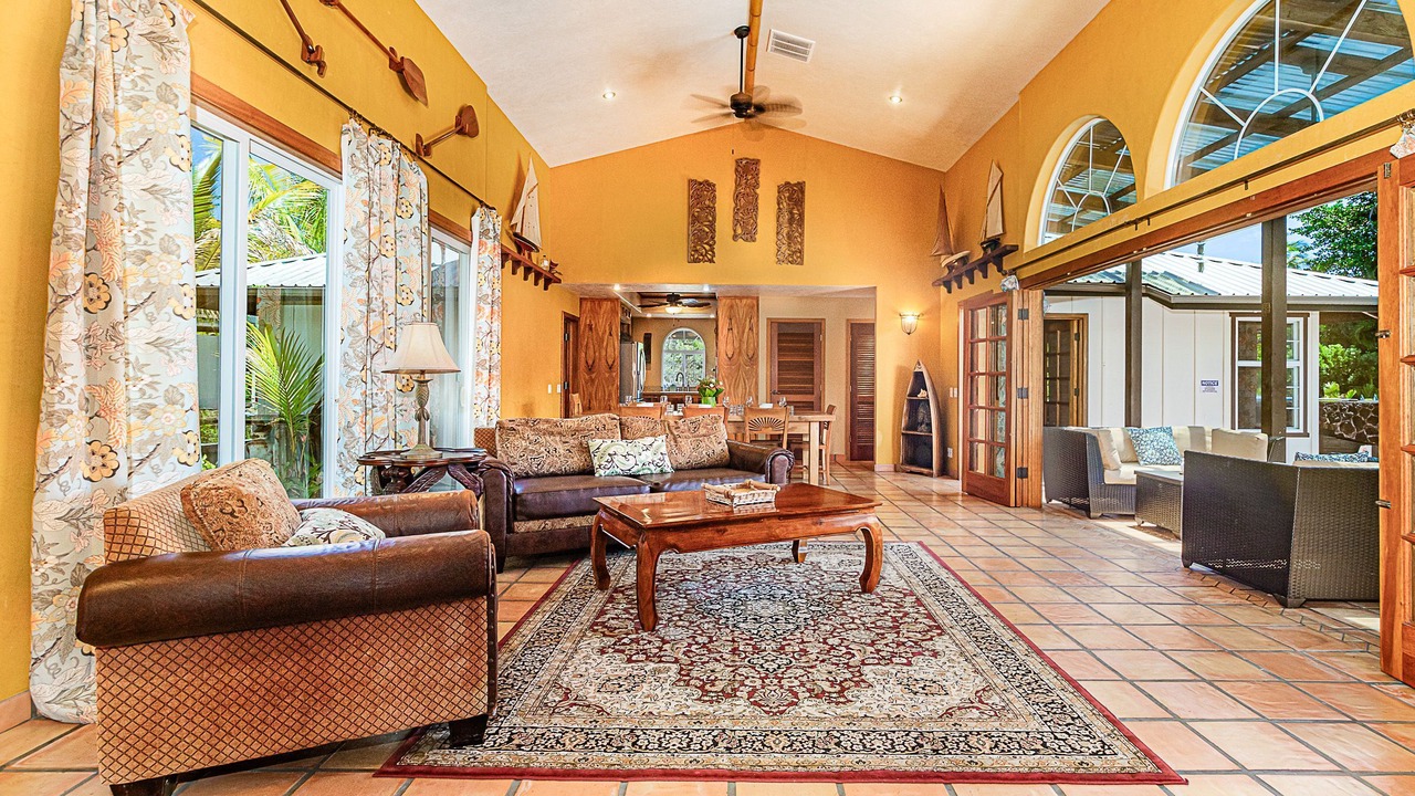 Photo of Bedroom in Keaau