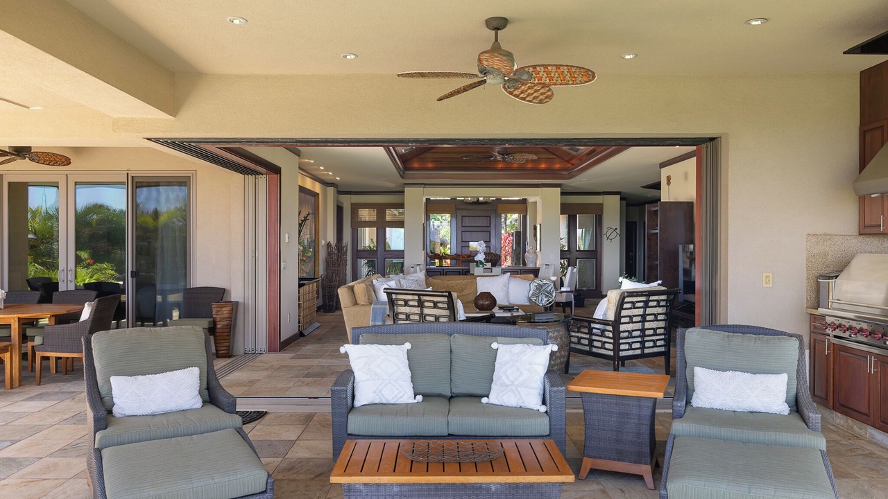 Photo of Livingroom in Kamuela