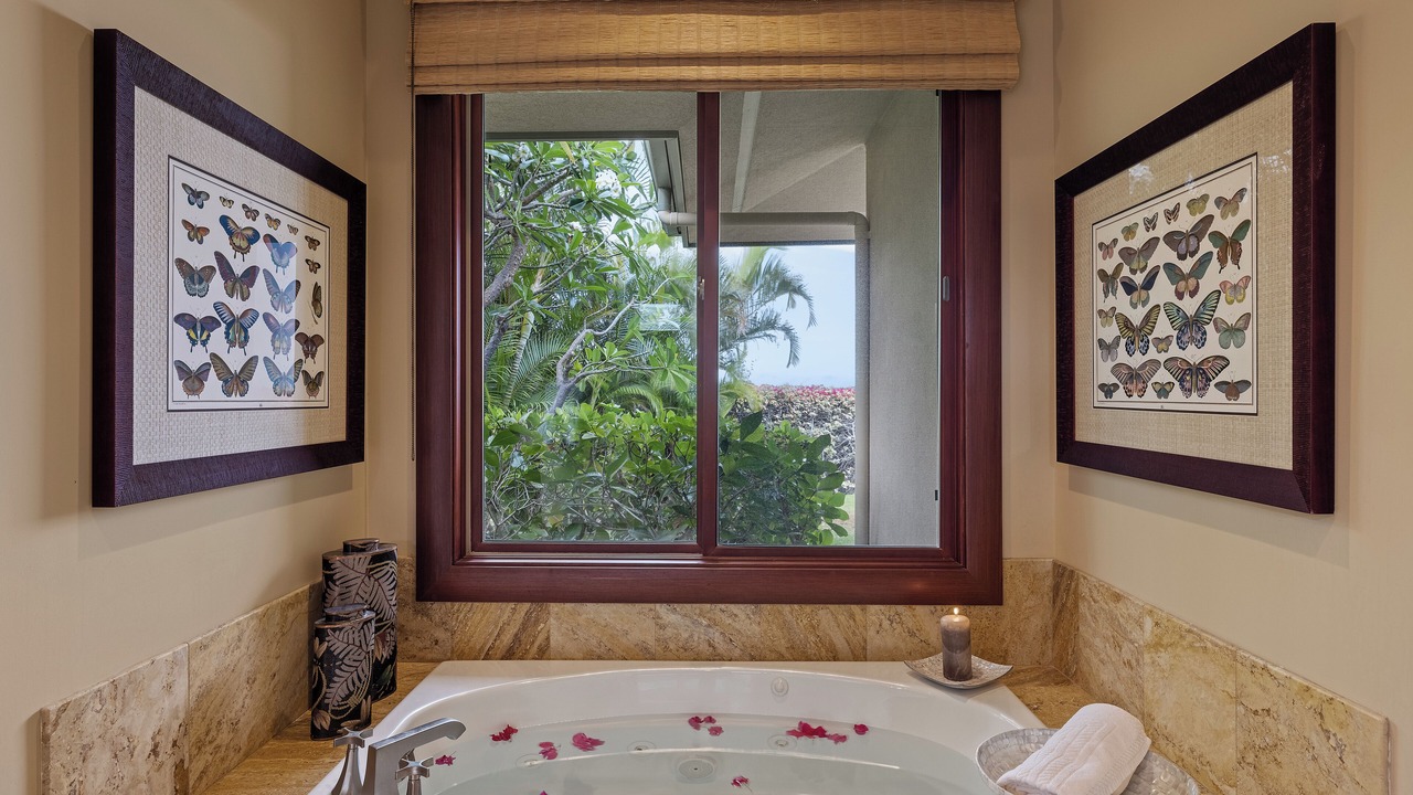 Photo of Bathroom in Kamuela