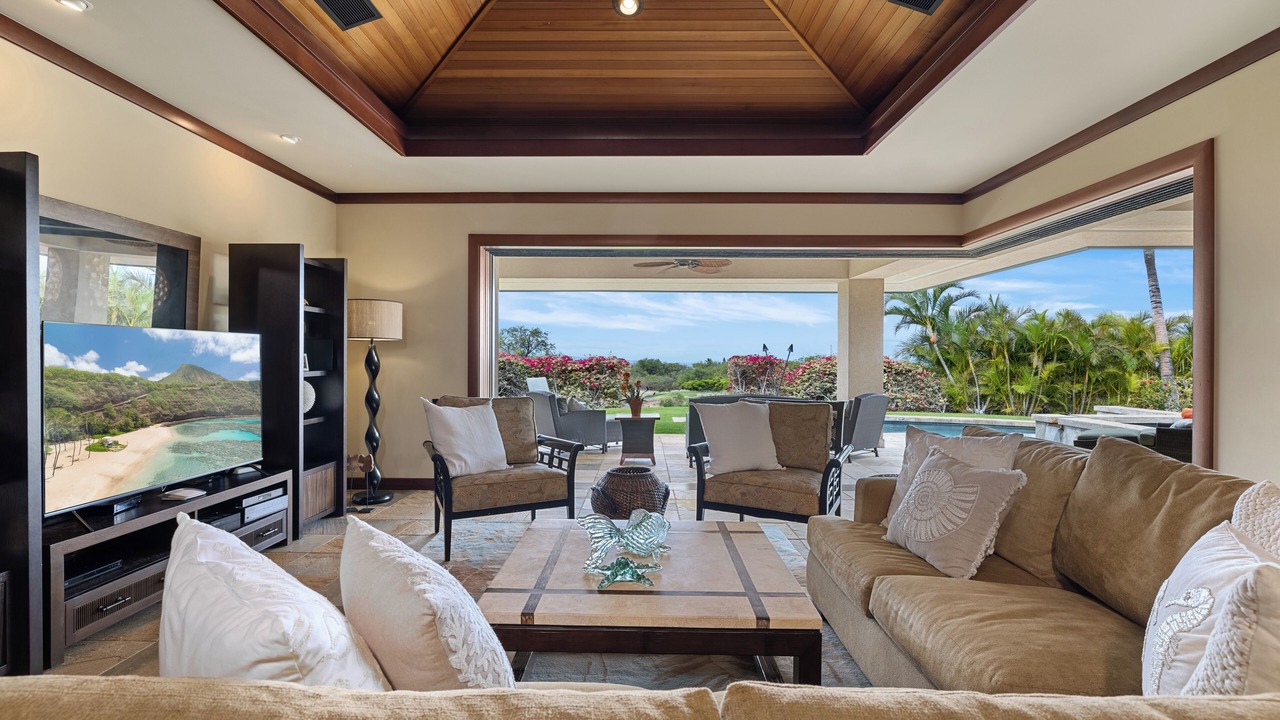 Photo of Livingroom in Kamuela