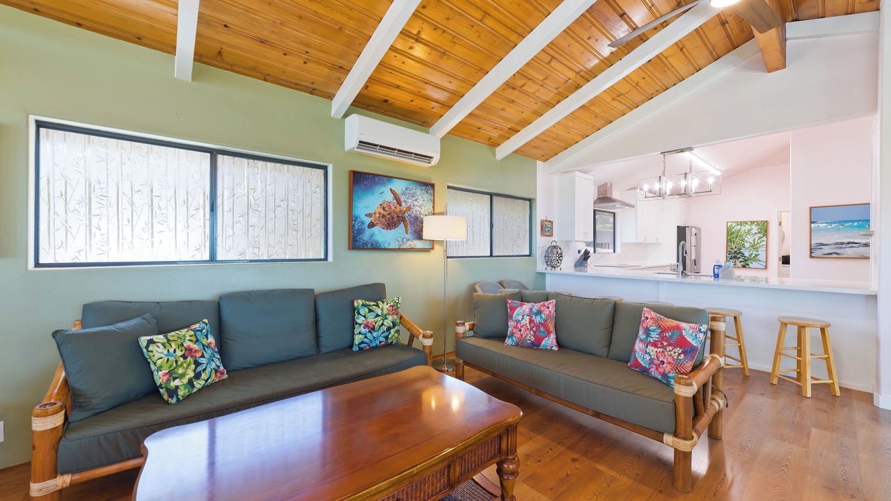 Photo of Livingroom in Waikoloa