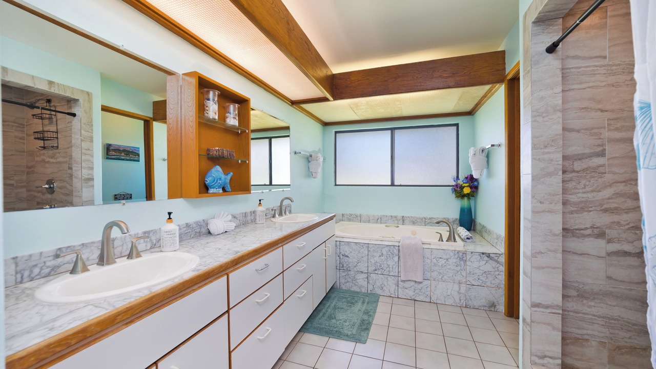 Photo of Bathroom in Waikoloa