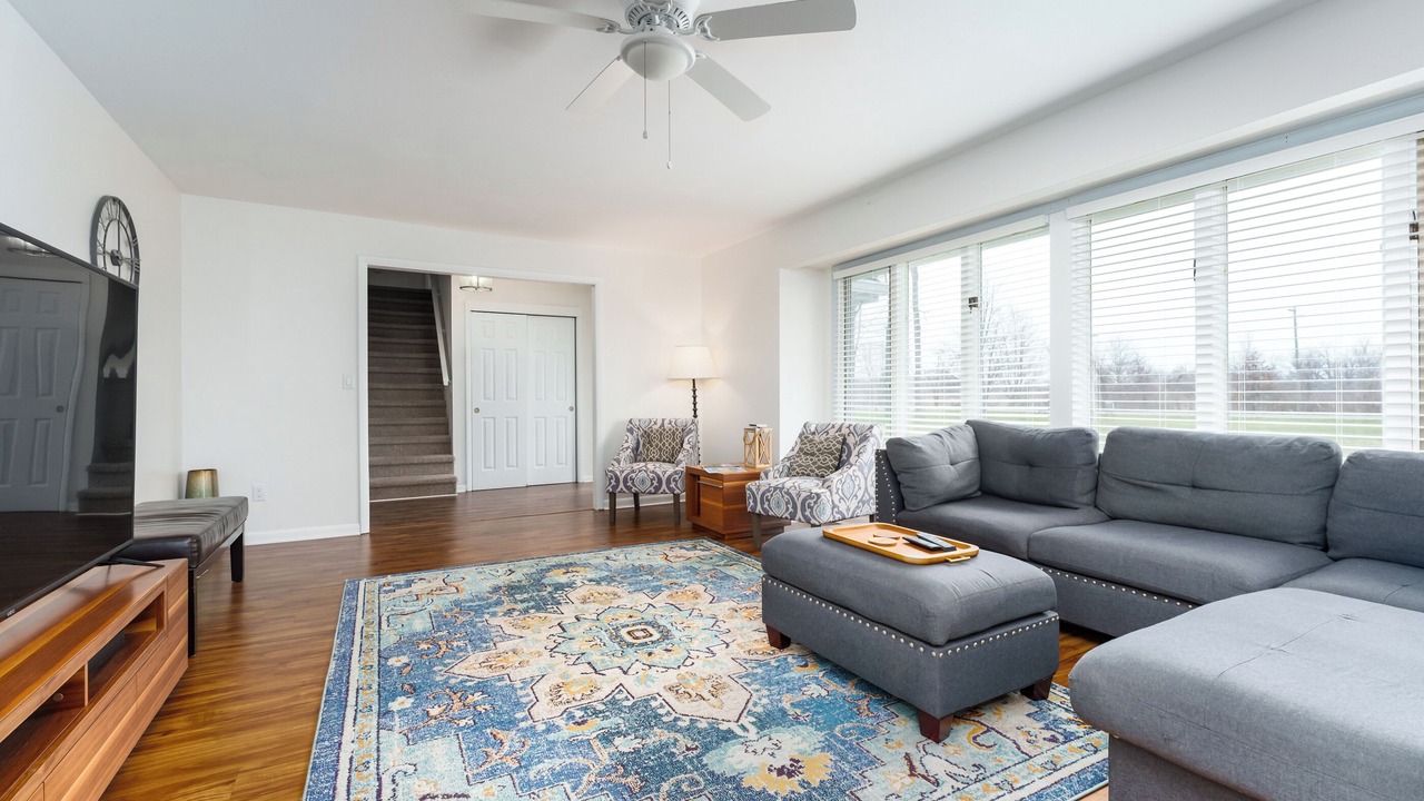 Photo of Livingroom in Bridgman