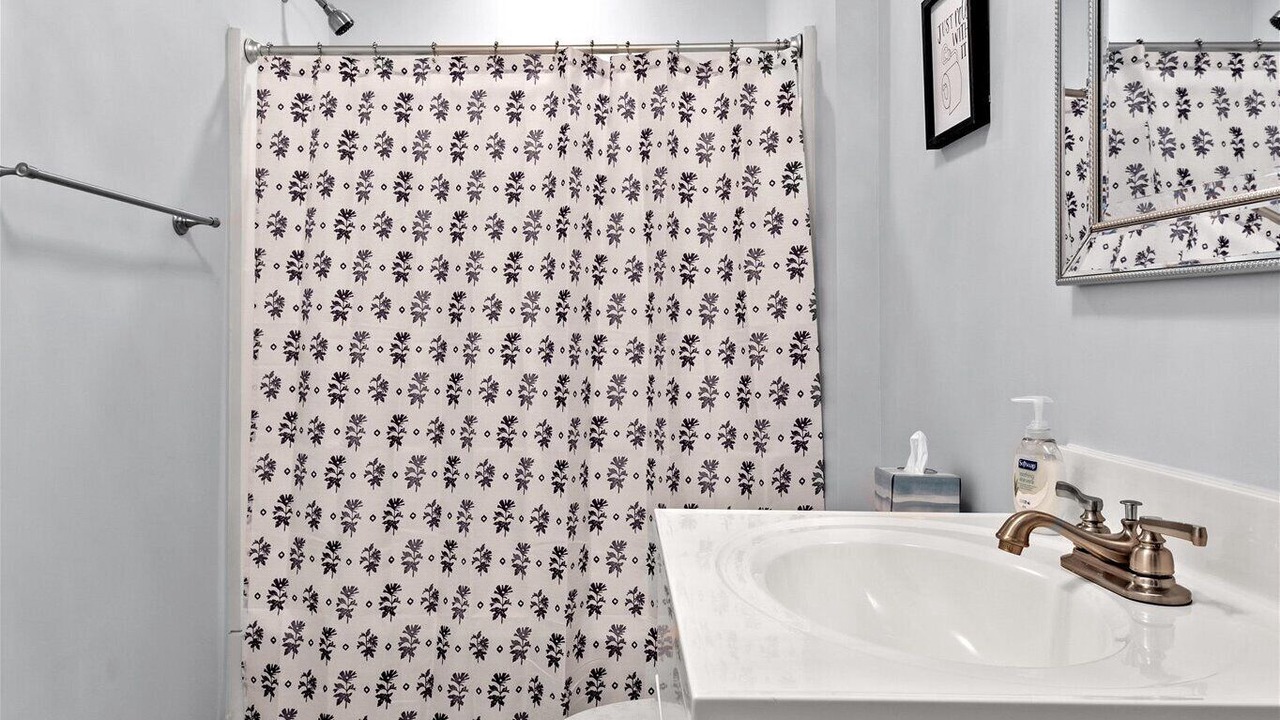 Photo of Bathroom in Lawrenceburg