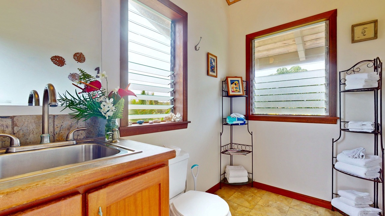 Photo of Bathroom in Kehena
