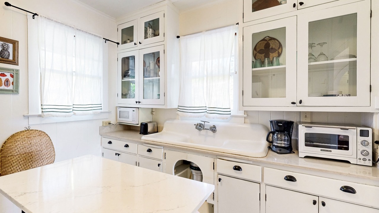 Photo of Kitchen in Diamond Head - Kapahulu - St. Louis