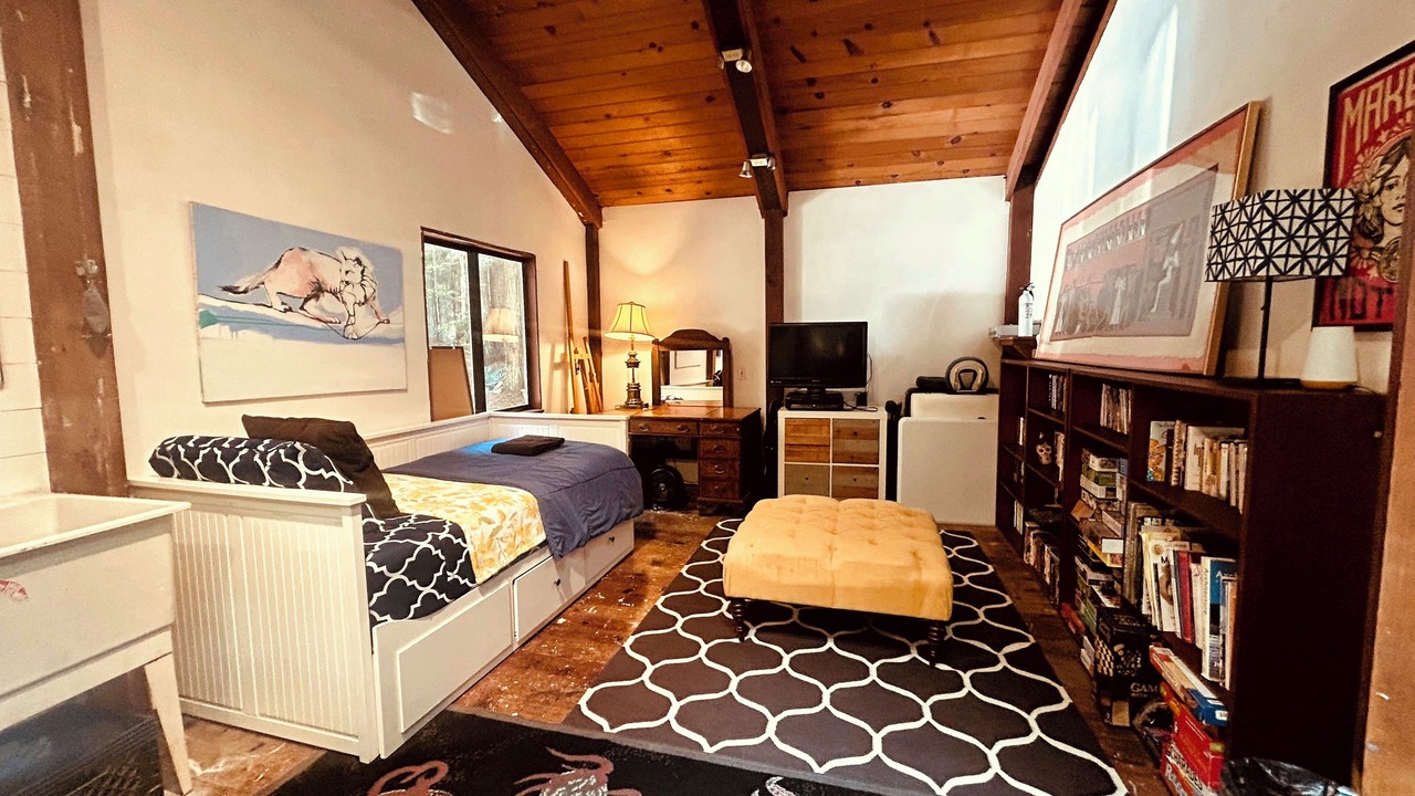 Photo of Bedroom in Albion