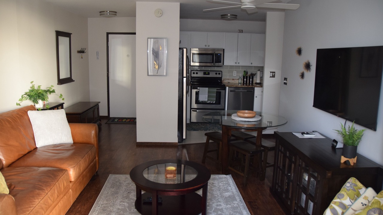 Photo of Livingroom in Diamond Head - Kapahulu - St. Louis