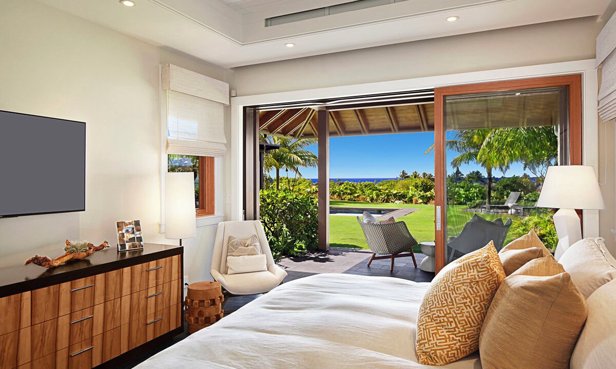 Photo of Bedroom in Poipu