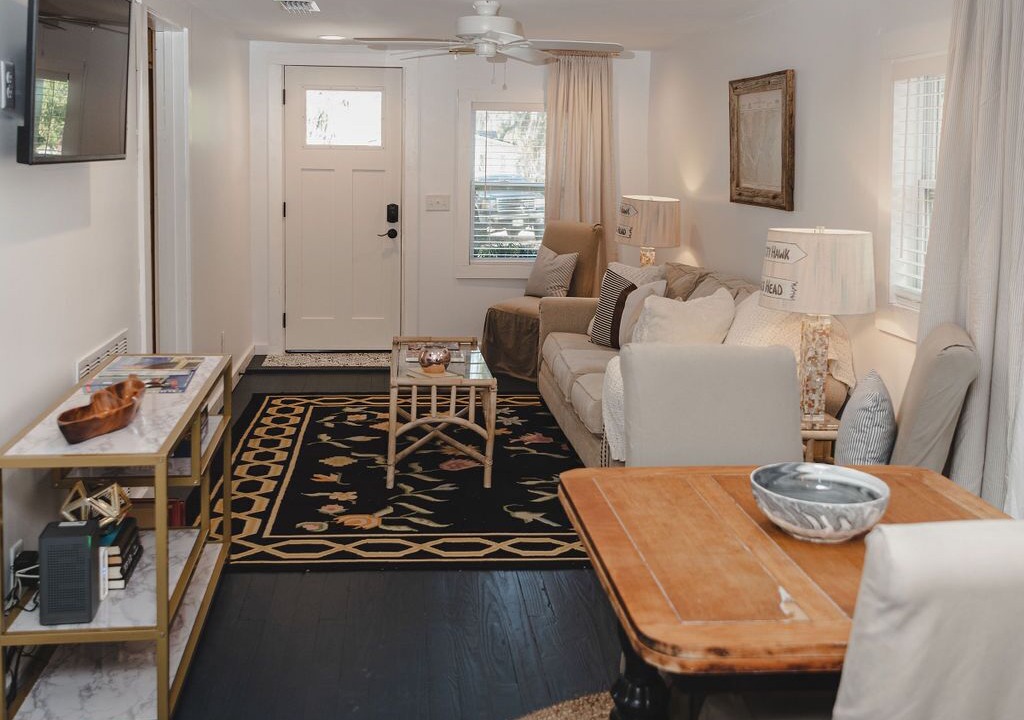 Photo of Livingroom in Darien