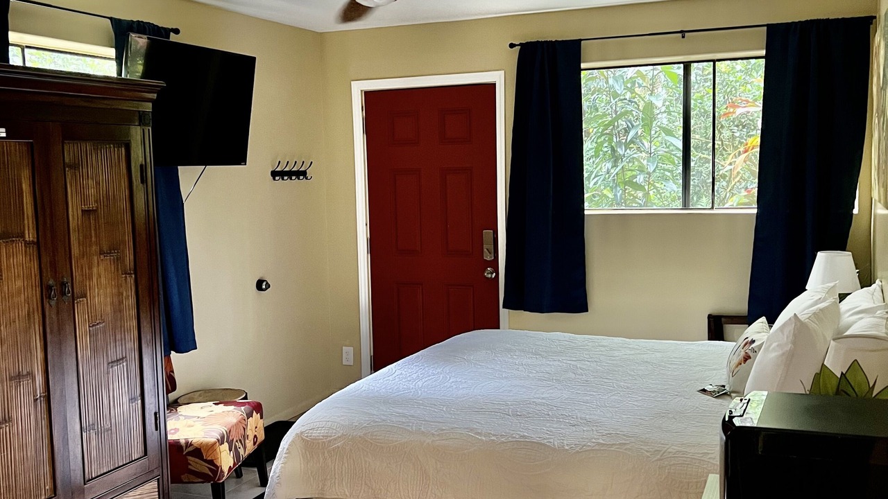 Photo of Bedroom in Kapoho