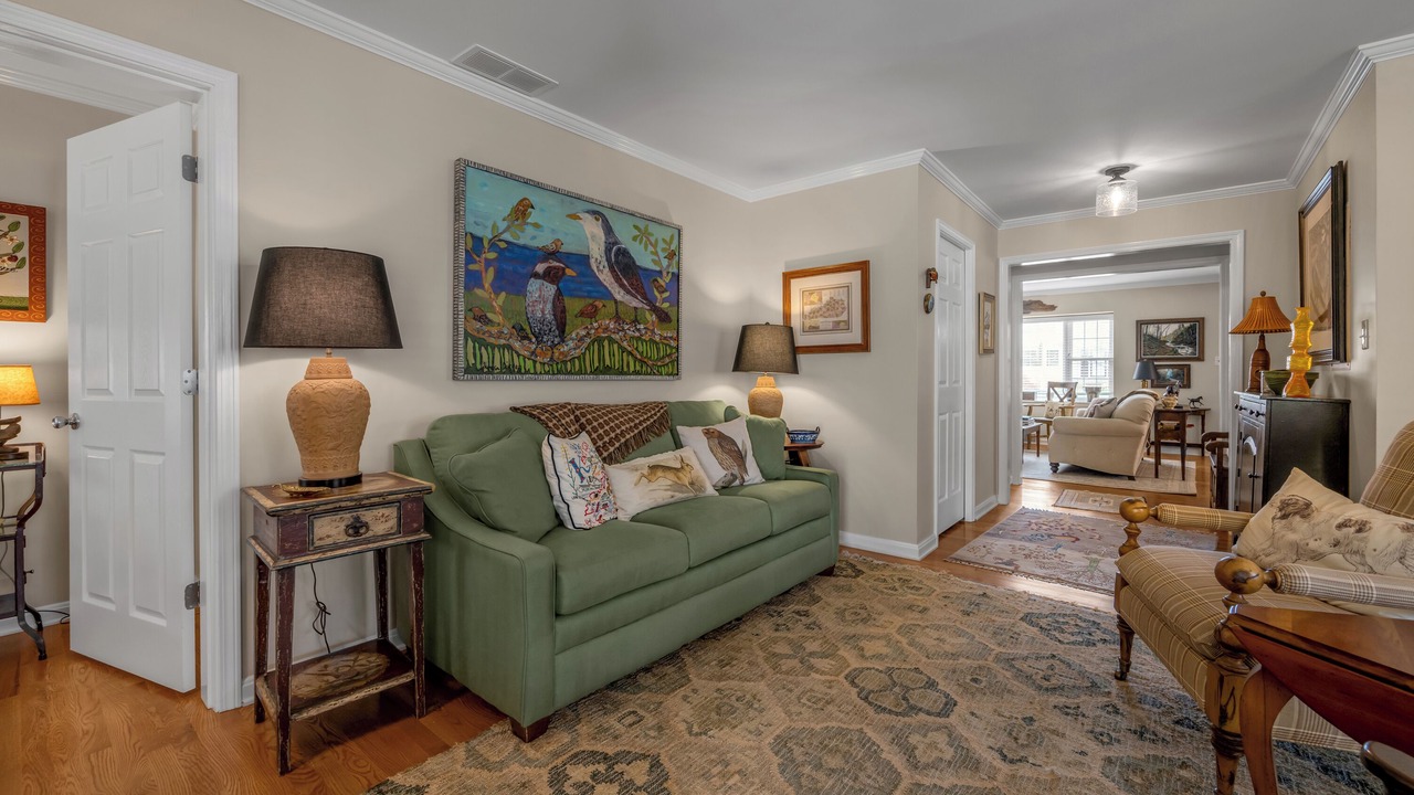 Photo of Livingroom in Fairway