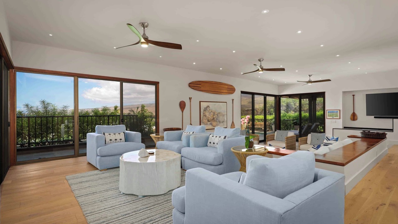 Photo of Livingroom in Kamuela