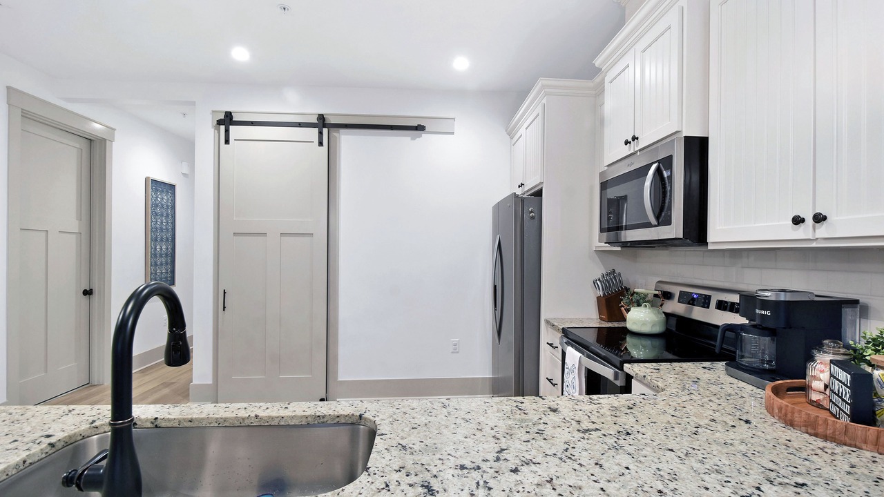 Photo of Kitchen in Jekyll Island