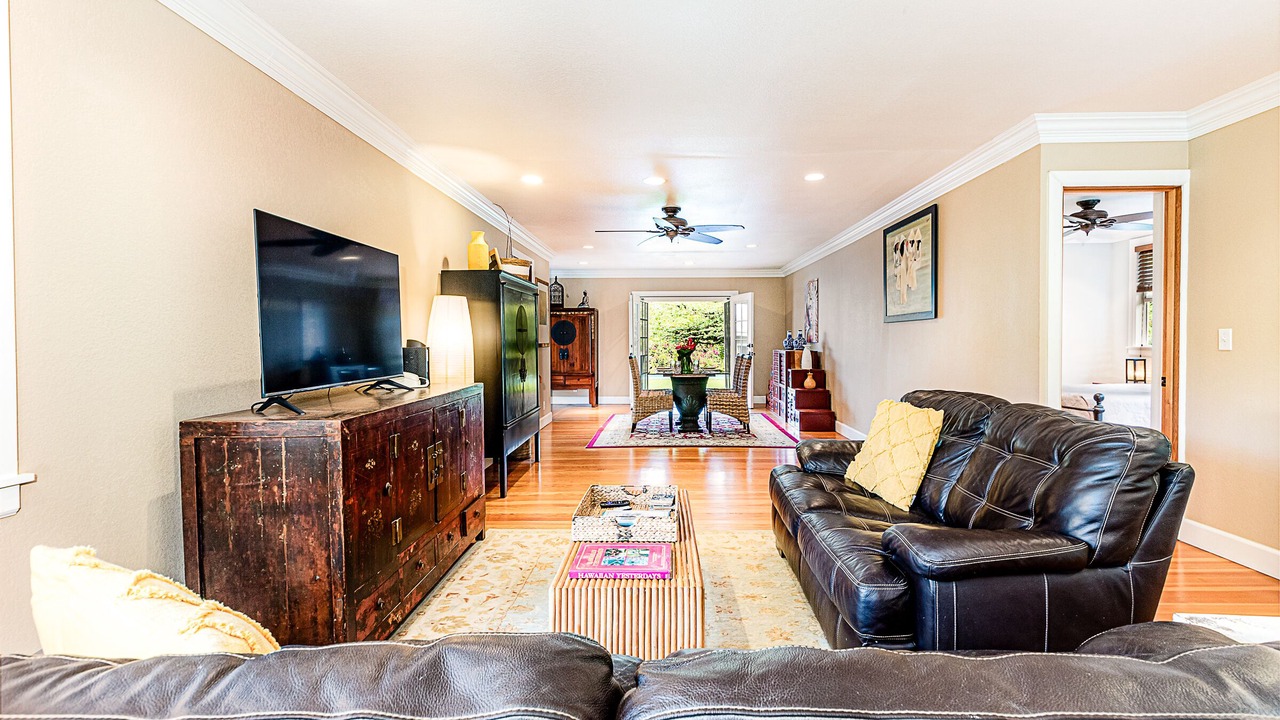 Photo of Bedroom in Keaau