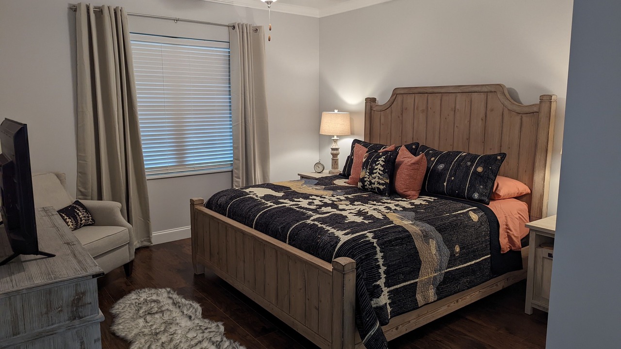 Photo of Bedroom in Townsend