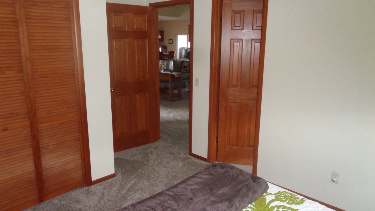 Photo of Bathroom in Kealakekua