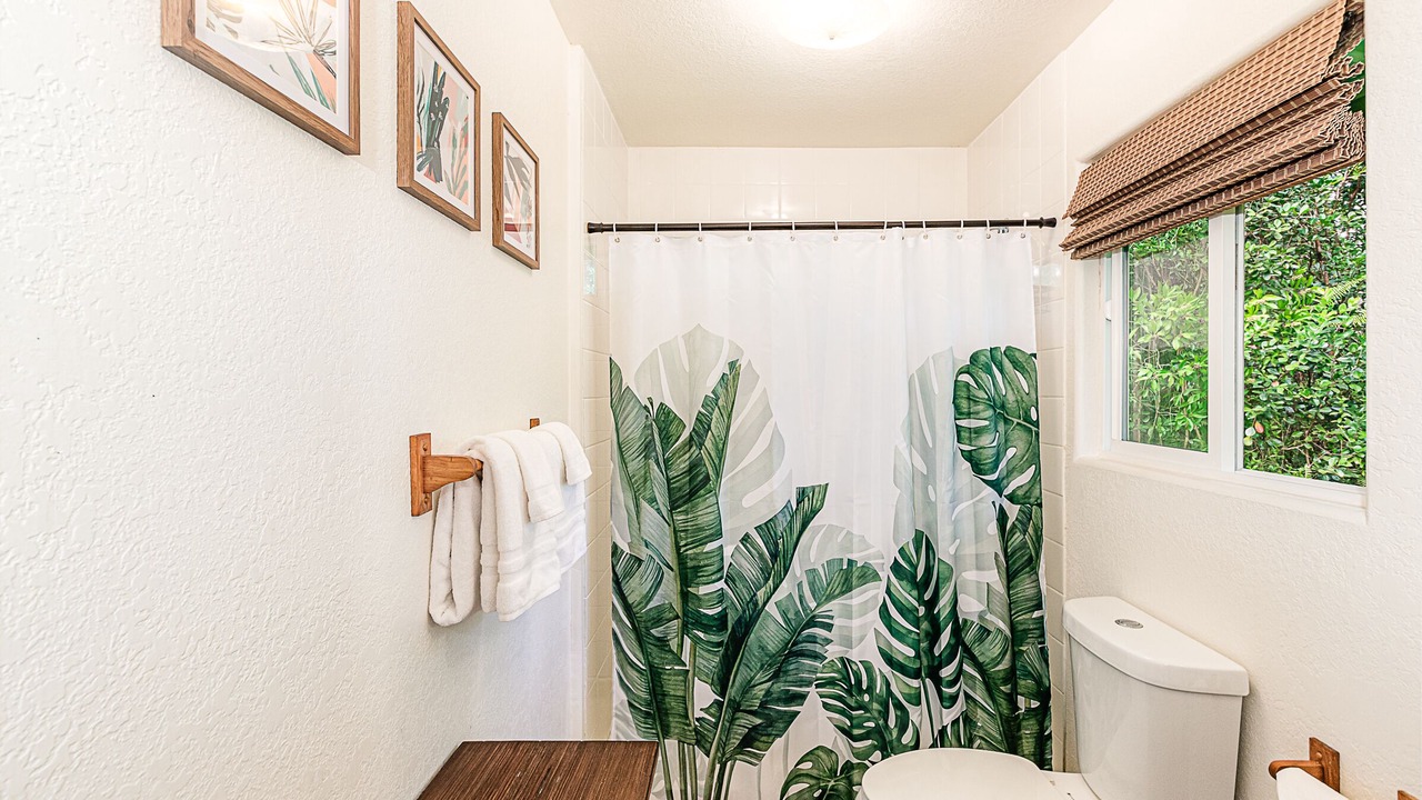 Photo of Bathroom in Keaau