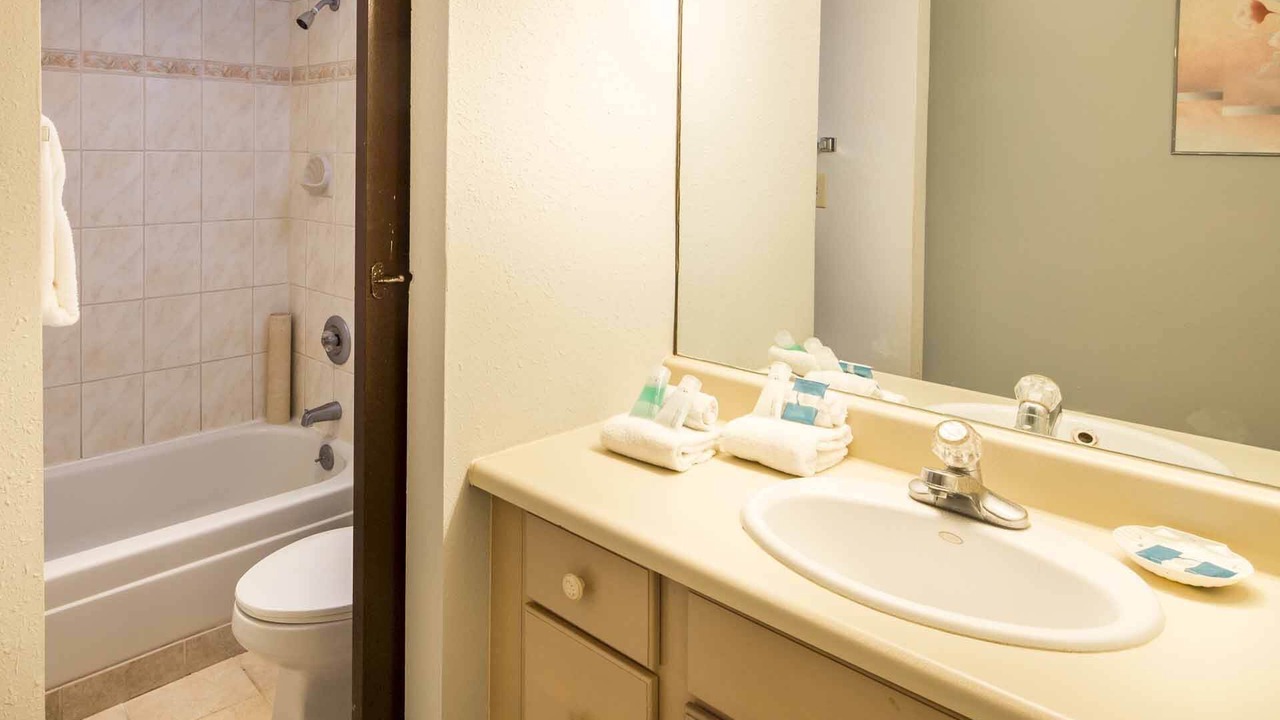 Photo of Bathroom in Honokowai