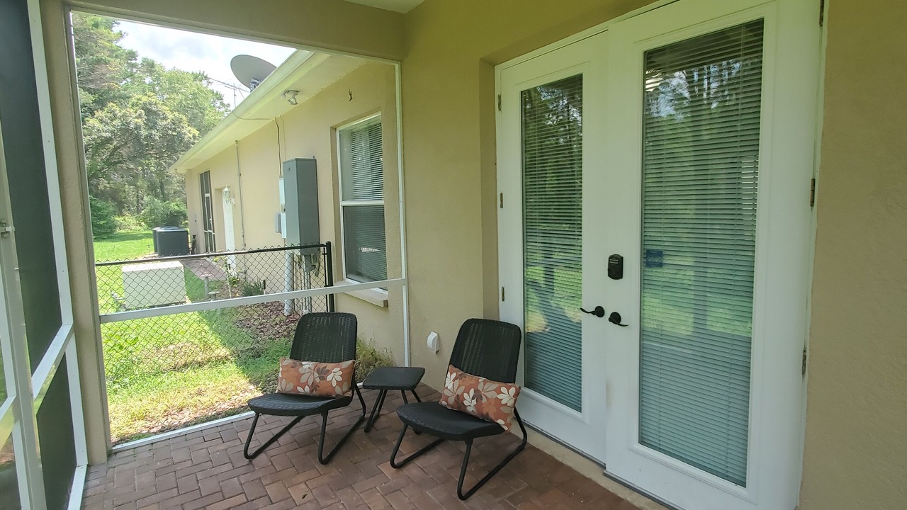 Photo of Patio Balcony in Woodland Waters