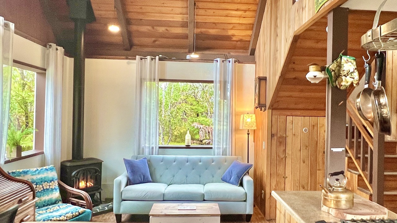 Photo of Livingroom in Royal Hawaiian Estates