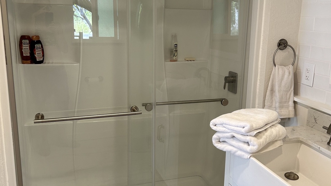 Photo of Bathroom in Ocean View