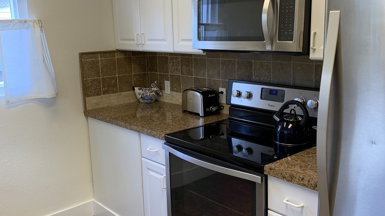 Photo of Kitchen in Depot Bench
