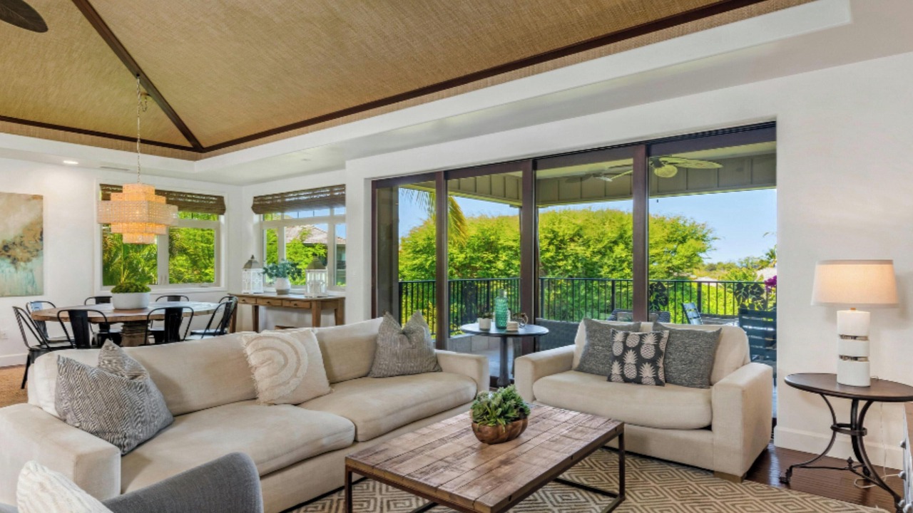 Photo of Livingroom in Kamuela