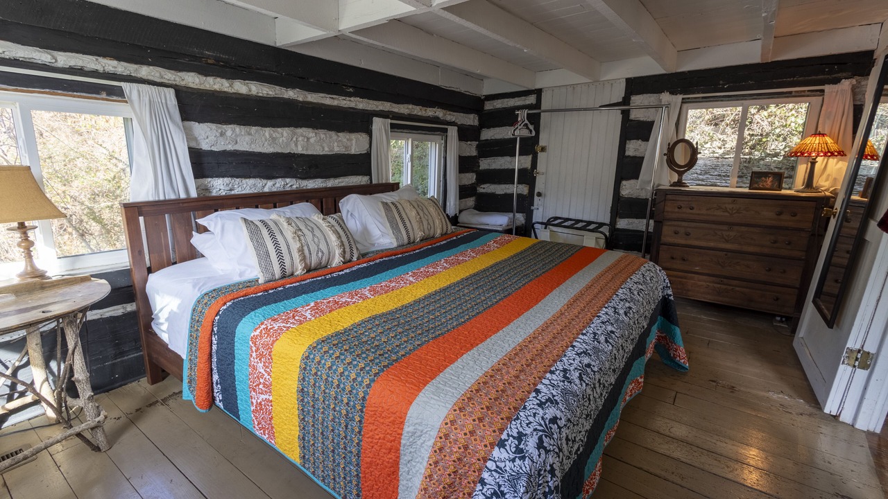 Photo of Bedroom in Lexington