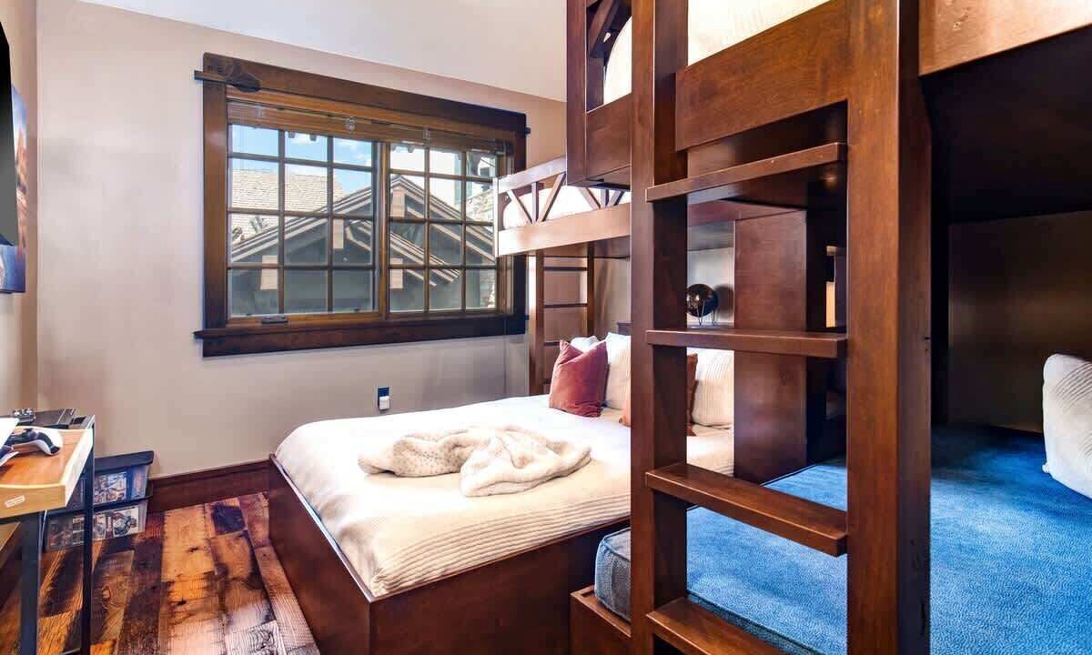 Photo of Bedroom in Empire Pass