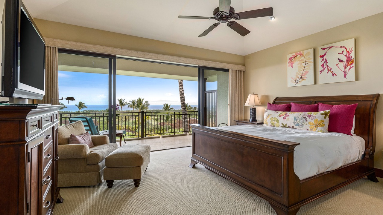 Photo of Bedroom in Kaupulehu