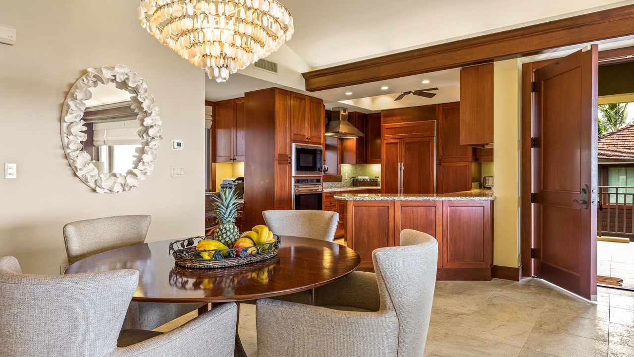 Photo of Livingroom in Kaupulehu