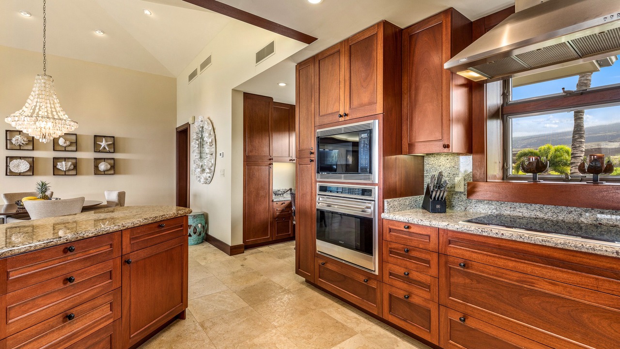 Photo of Kitchen in Kaupulehu