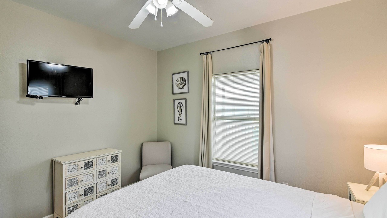 Photo of Bedroom in Terramar Beach