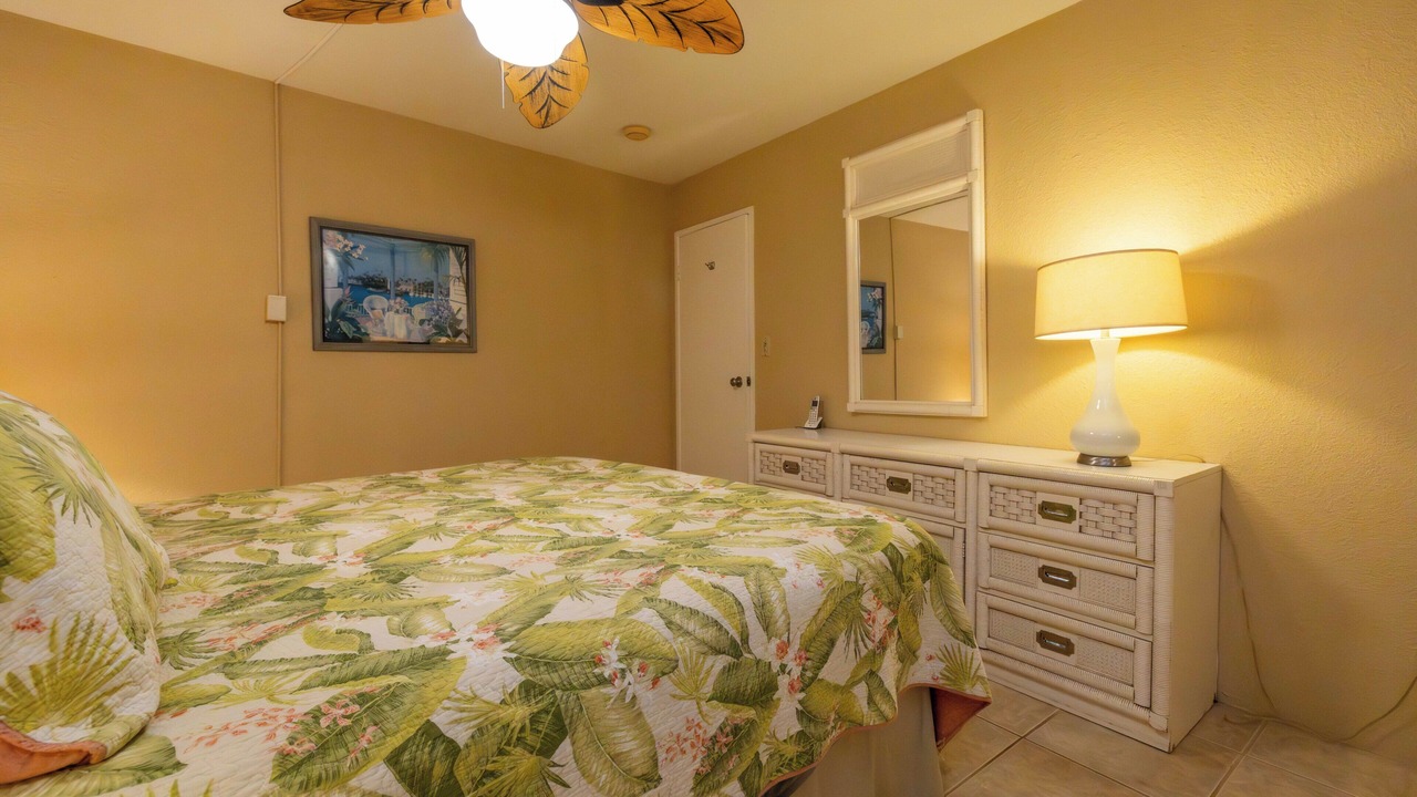 Photo of Bedroom in Maalaea