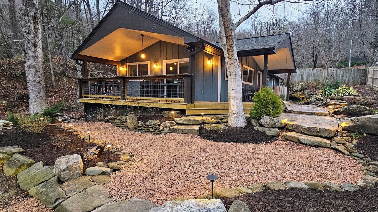 Photo of Outdoor in Weaverville
