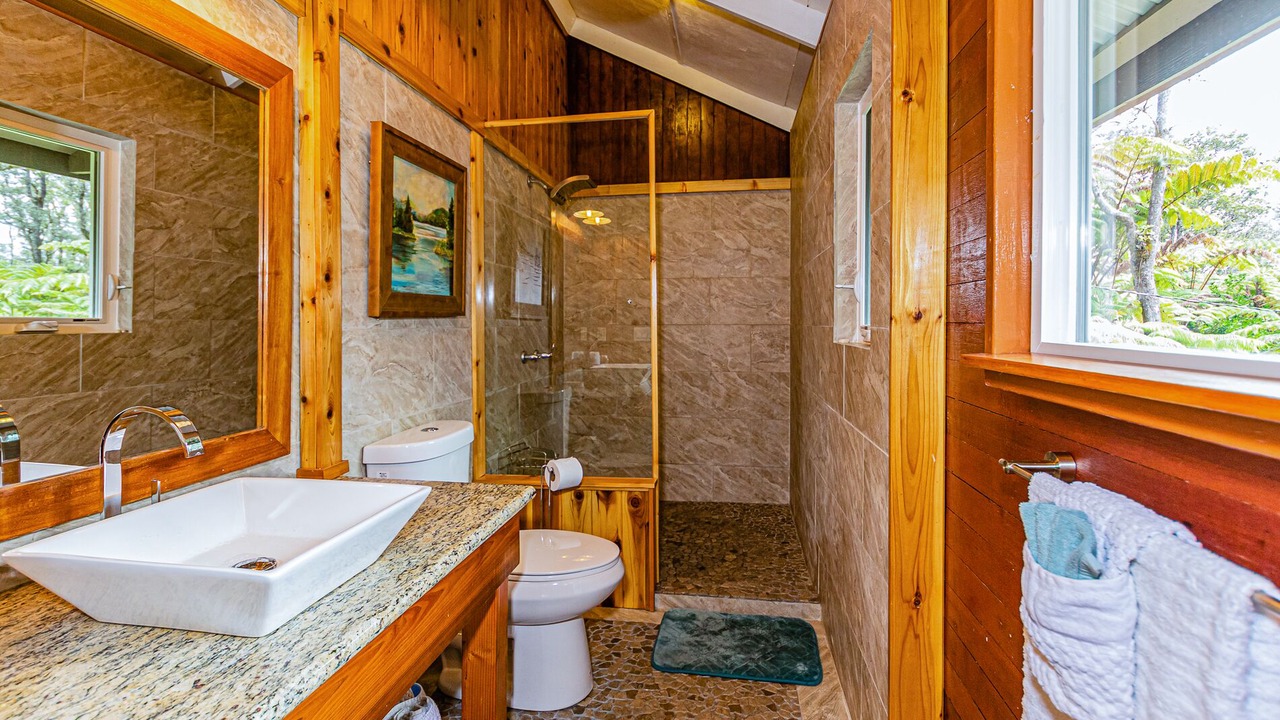 Photo of Bathroom in Royal Hawaiian Estates