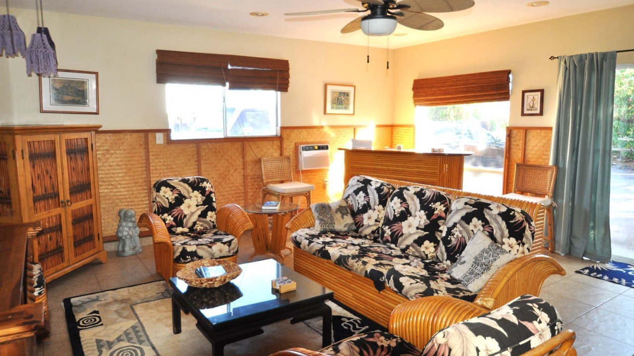 Photo of Livingroom in Waikoloa