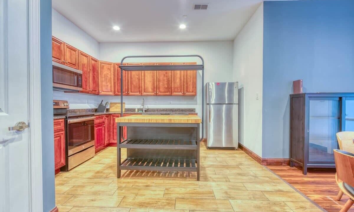 Photo of Kitchen in West Poplar