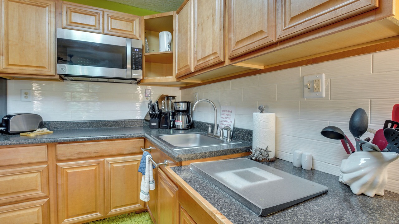 Photo of Kitchen in Historic Kailua Village